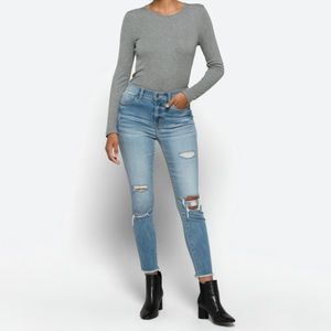 NWT Studio Blue Distressed Jeans